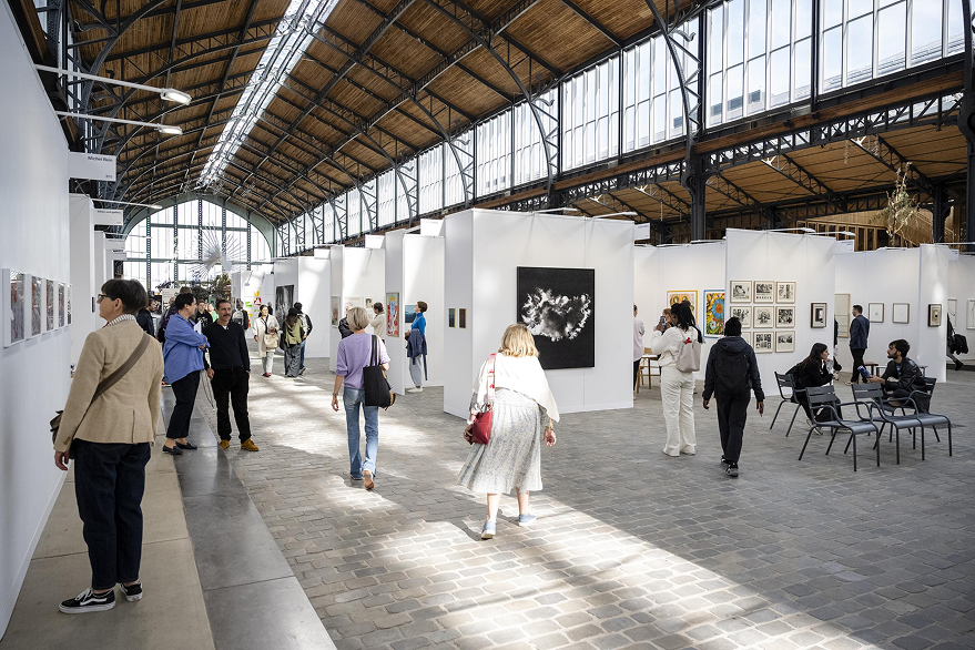 Art on Paper fair hall